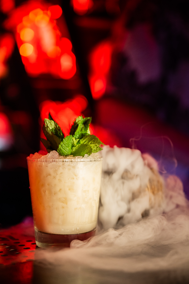 Mint mojito with dry ice smoke